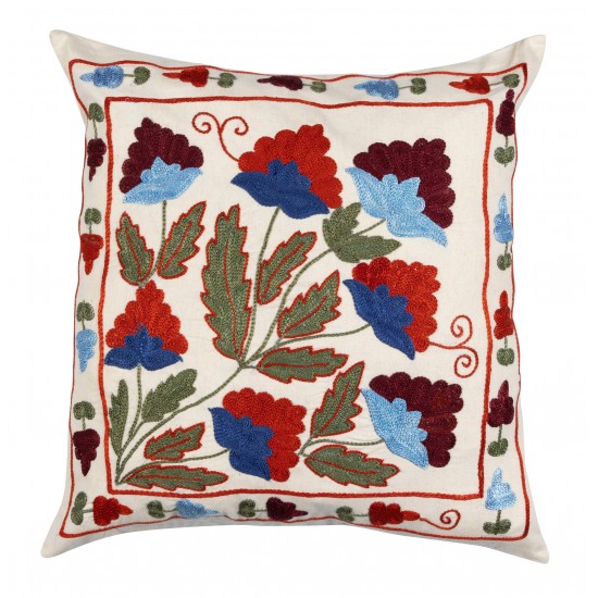 Decorative Silk Embroidered Suzani Cushion Cover from Uzbekistan Decorative Silk Embroidered Suzani Cushion Cover from Uzbekistan