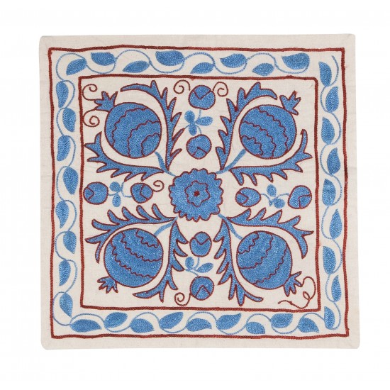 Decorative Silk Embroidered Suzani Cushion Cover from Uzbekistan Decorative Silk Embroidered Suzani Cushion Cover from Uzbekistan