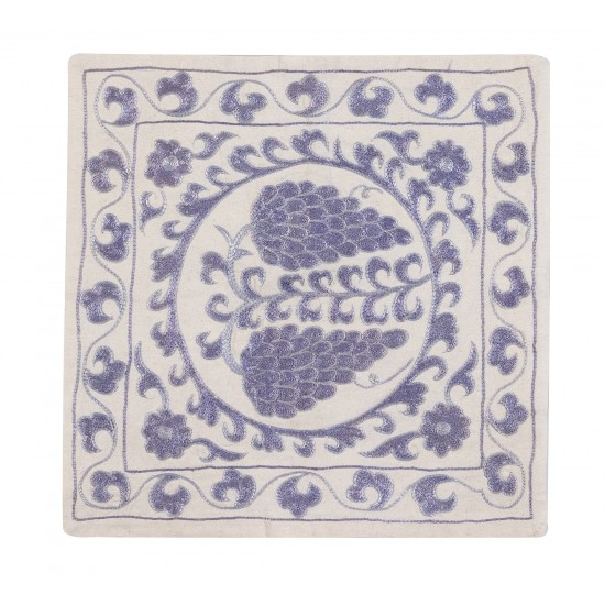 New Decorative Silk Embroidered Suzani Cushion Cover from Uzbekistan New Decorative Silk Embroidered Suzani Cushion Cover from Uzbekistan