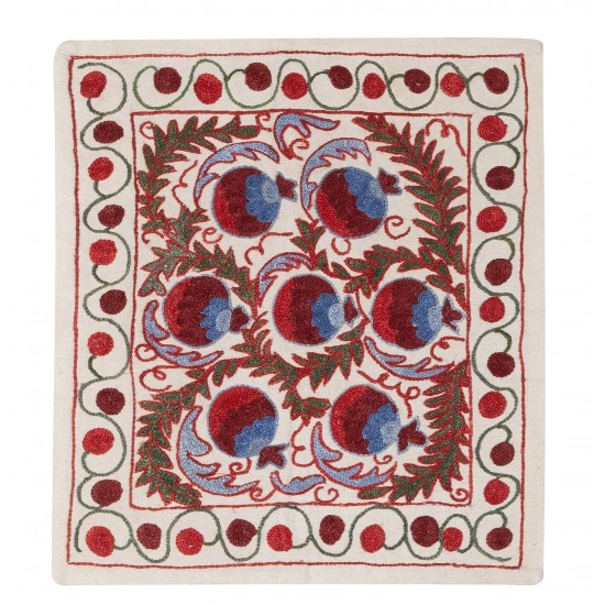 Decorative Silk Embroidered Suzani Cushion Cover from Uzbekistan Decorative Silk Embroidered Suzani Cushion Cover from Uzbekistan