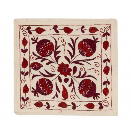 Decorative Silk Embroidered Suzani Cushion Cover from Uzbekistan Decorative Silk Embroidered Suzani Cushion Cover from Uzbekistan
