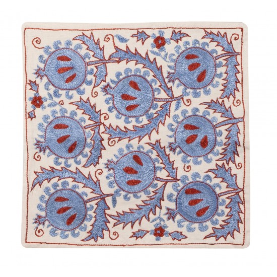 Decorative Silk Embroidered Suzani Cushion Cover from Uzbekistan Decorative Silk Embroidered Suzani Cushion Cover from Uzbekistan