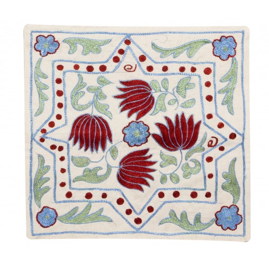 Decorative Silk Embroidered Suzani Cushion Cover from Uzbekistan Decorative Silk Embroidered Suzani Cushion Cover from Uzbekistan