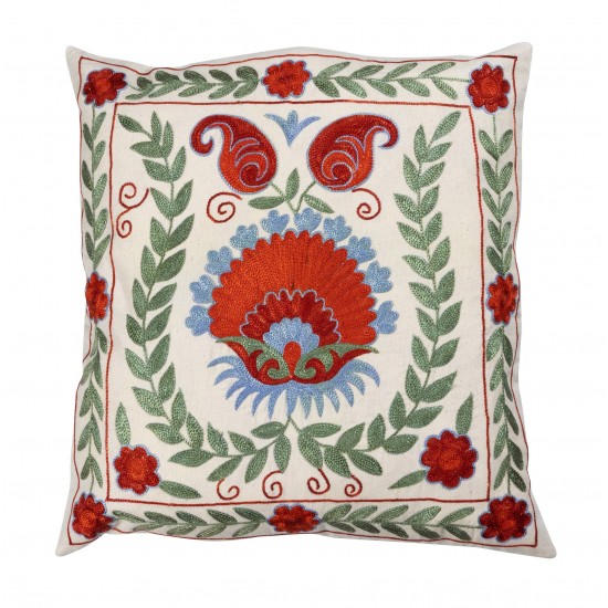 Decorative Silk Embroidered Suzani Cushion Cover from Uzbekistan Decorative Silk Embroidered Suzani Cushion Cover from Uzbekistan