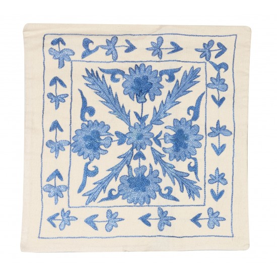 Decorative Silk Embroidered Suzani Cushion Cover from Uzbekistan Decorative Silk Embroidered Suzani Cushion Cover from Uzbekistan