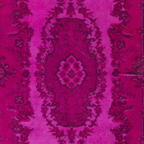 Decorative Handmade Turkish Accent Rug in Pink, Great 4 Modern Interiors
