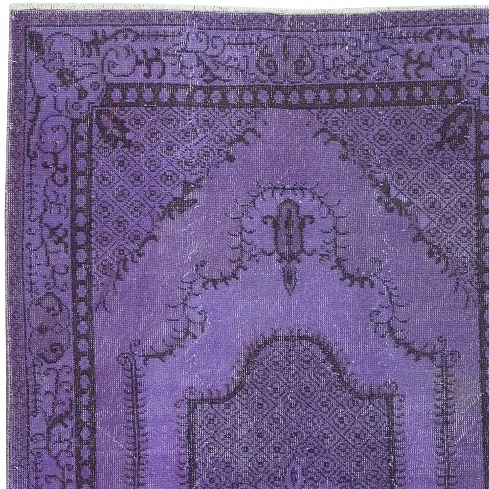 Violet Purple Handmade Small Rug from Turkey, Great 4 Modern Interiors