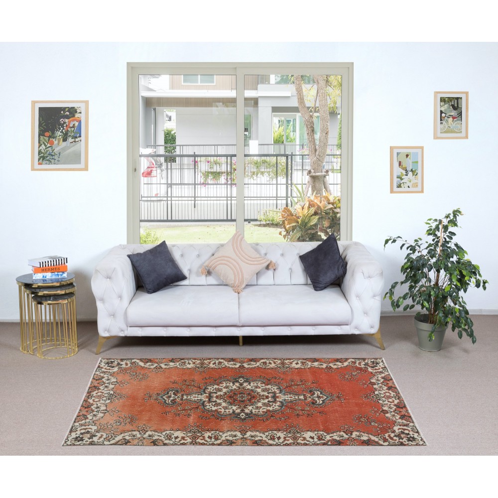 Traditional Vintage Handmade Turkish Small Rug in Red & Beige with Medallion