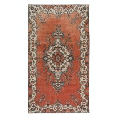 Traditional Vintage Handmade Turkish Small Rug in Red and Beige with Medallion