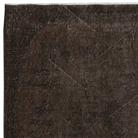 Brown Accent Rug with Medallion Design, Handwoven and Handknotted in Turkey