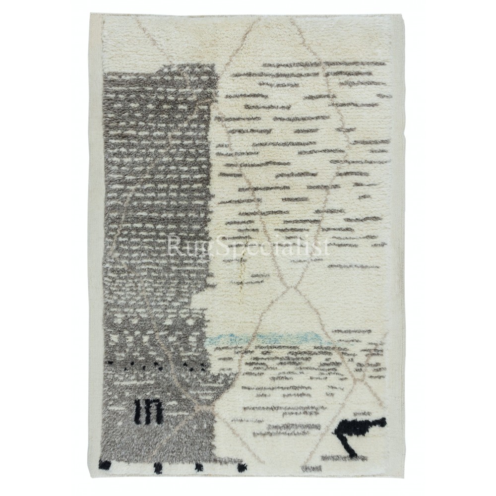 Modern Handmade Moroccan Berber Tulu Rug in Beige & Gray, 100% Wool