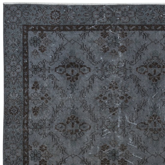 Authentic Handmade Rug, Floral Pattern Upcycled Carpet in Pure Gray, Modern Turkish Sparta Floor Covering