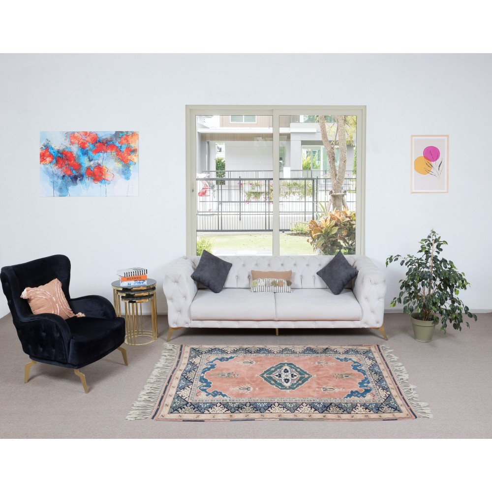 Modern Handmade Rug with Medallion, Turkish Carpet with Fringe, 100% Wool
