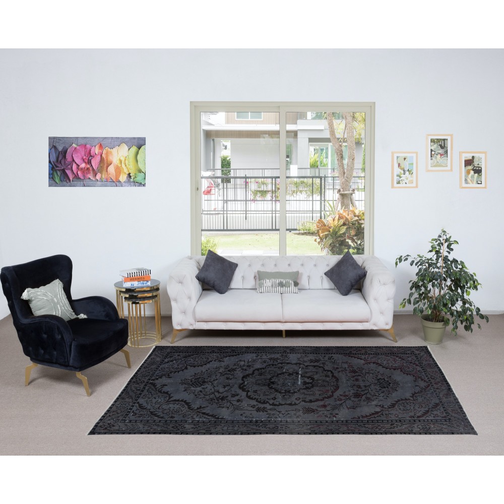 Handmade Turkish Rug in Dark Gray, Great 4 Modern Interiors