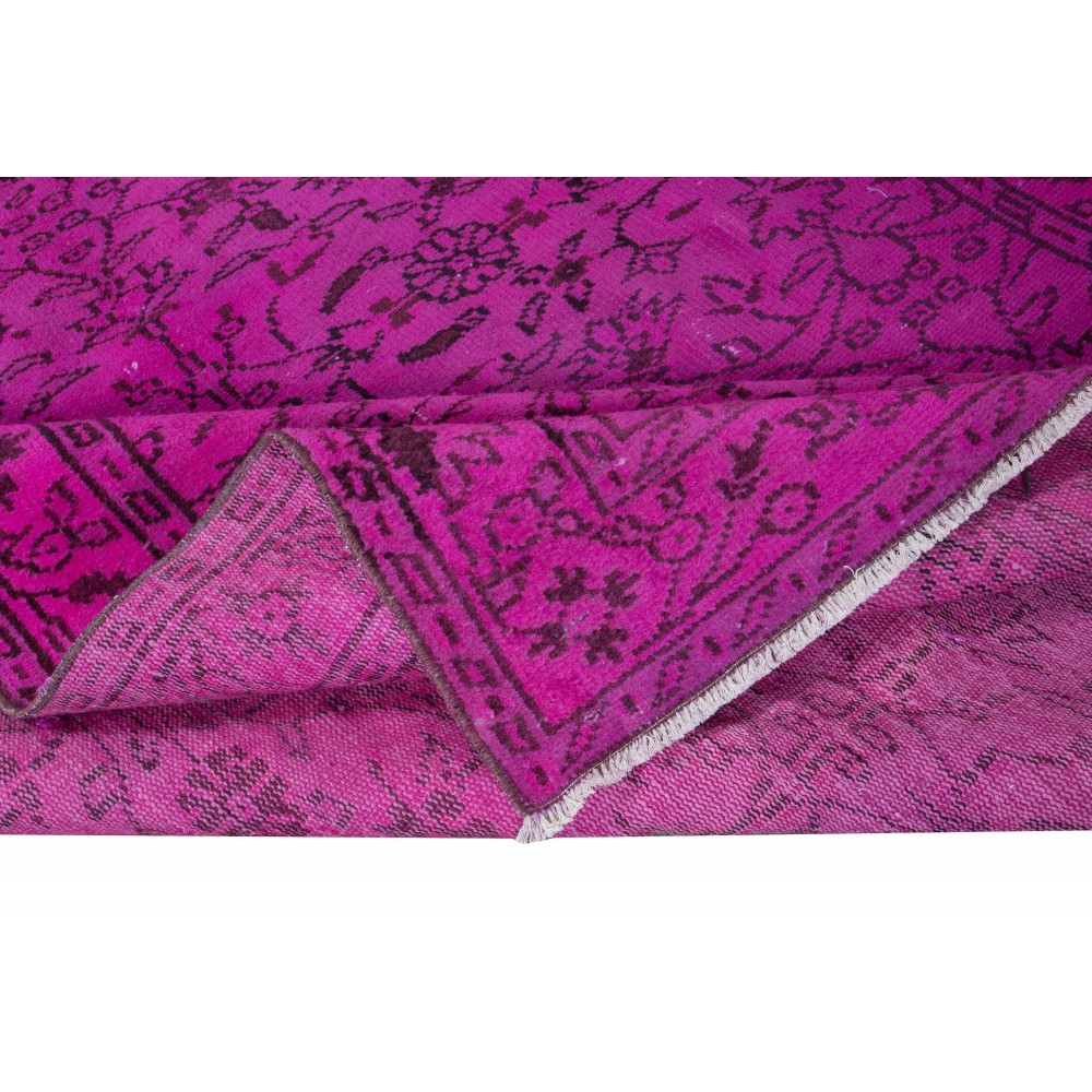 Modern Floral Pattern Rug in Pink, Handwoven and Handknotted in Turkey