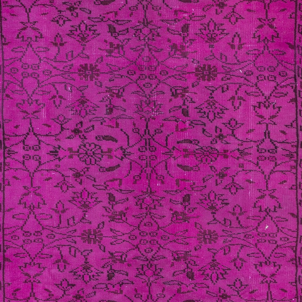 Modern Floral Pattern Rug in Pink, Handwoven and Handknotted in Turkey