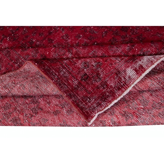 Contemporary Area Rug in Red, Handmade in Turkey