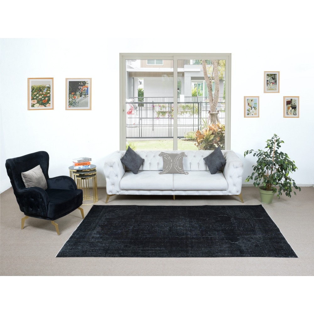 Handmade Turkish Wool Area Rug in Gray and Black 4 Modern Interiors