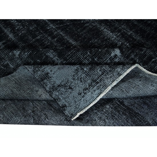 Distressed Black Modern Area Rug made of wool and cotton, Hand-Knotted in Turkey
