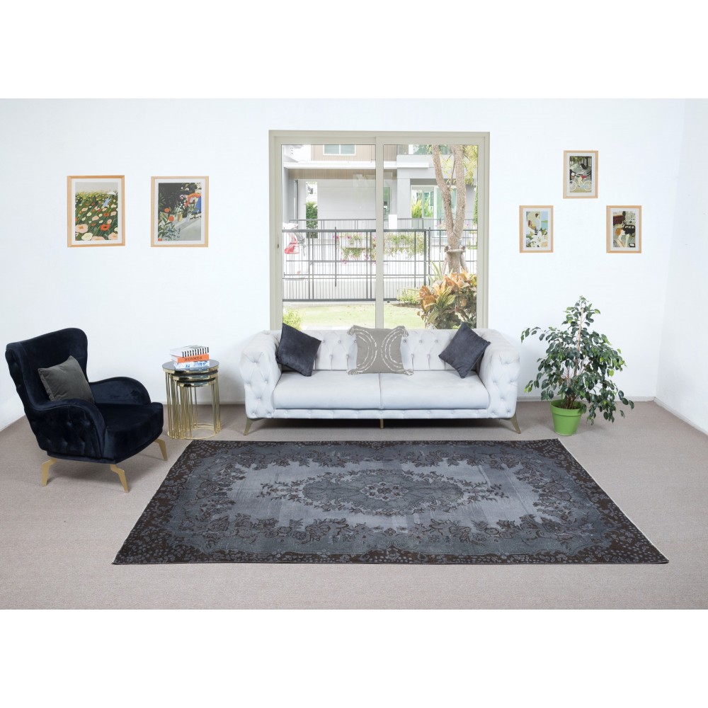Handmade Gray Area Rug with Medallion Design. Turkish Carpet for Dining Room & Entryway