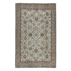 Vintage Handmade Floral Pattern Turkish Rug for Country Homes, Rustic and Traditional Interiors