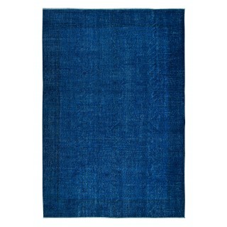 Modern Blue Area Rug made of wool and cotton, Hand-Knotted in Turkey
