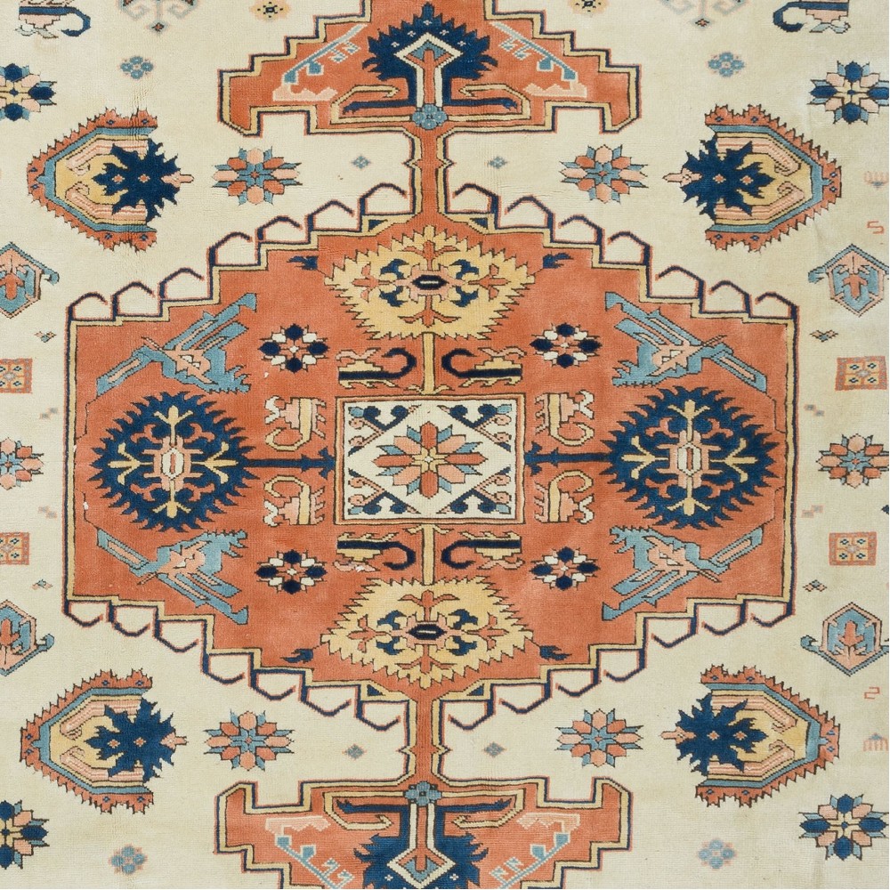 Vintage Turkish Rug, Handmade Carpet with Medallion, 100% Wool