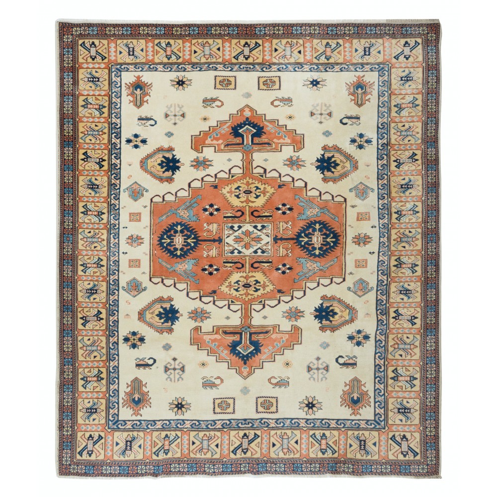 Vintage Turkish Rug, Handmade Carpet with Medallion, 100% Wool