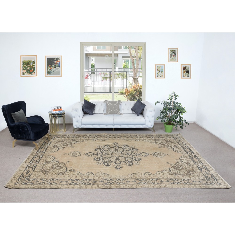 Vintage Anatolian Oushak Rug, Rustic Country House Style, Handmade Carpet