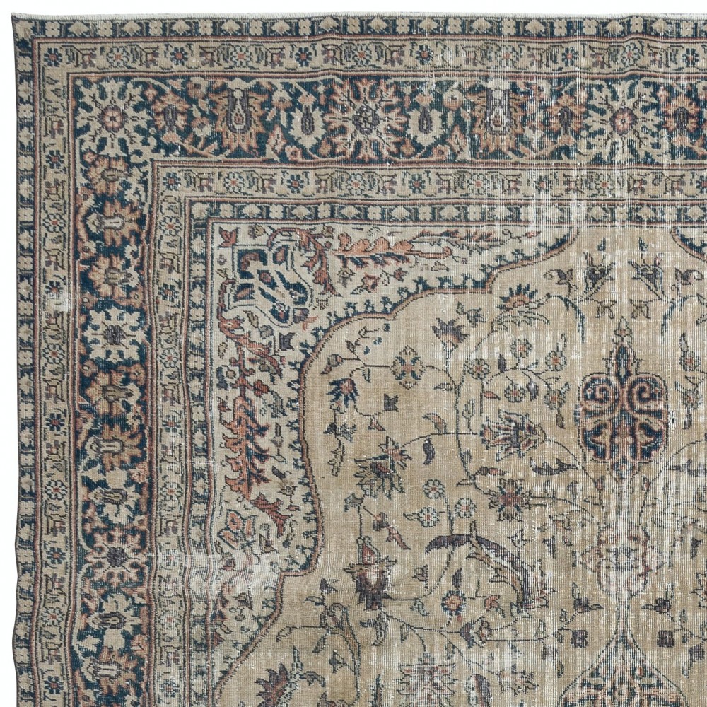 Vintage Handmade Anatolian Oushak Large Area Rug in Beige. Rustic & Farmhouse Decor Carpet