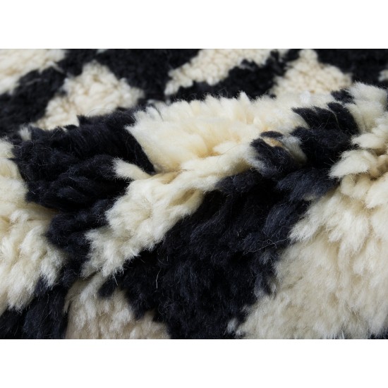 Modern Handmade Tulu Rug Made of Black & Beige Wool, Triangle Motif Shaggy Small Carpet