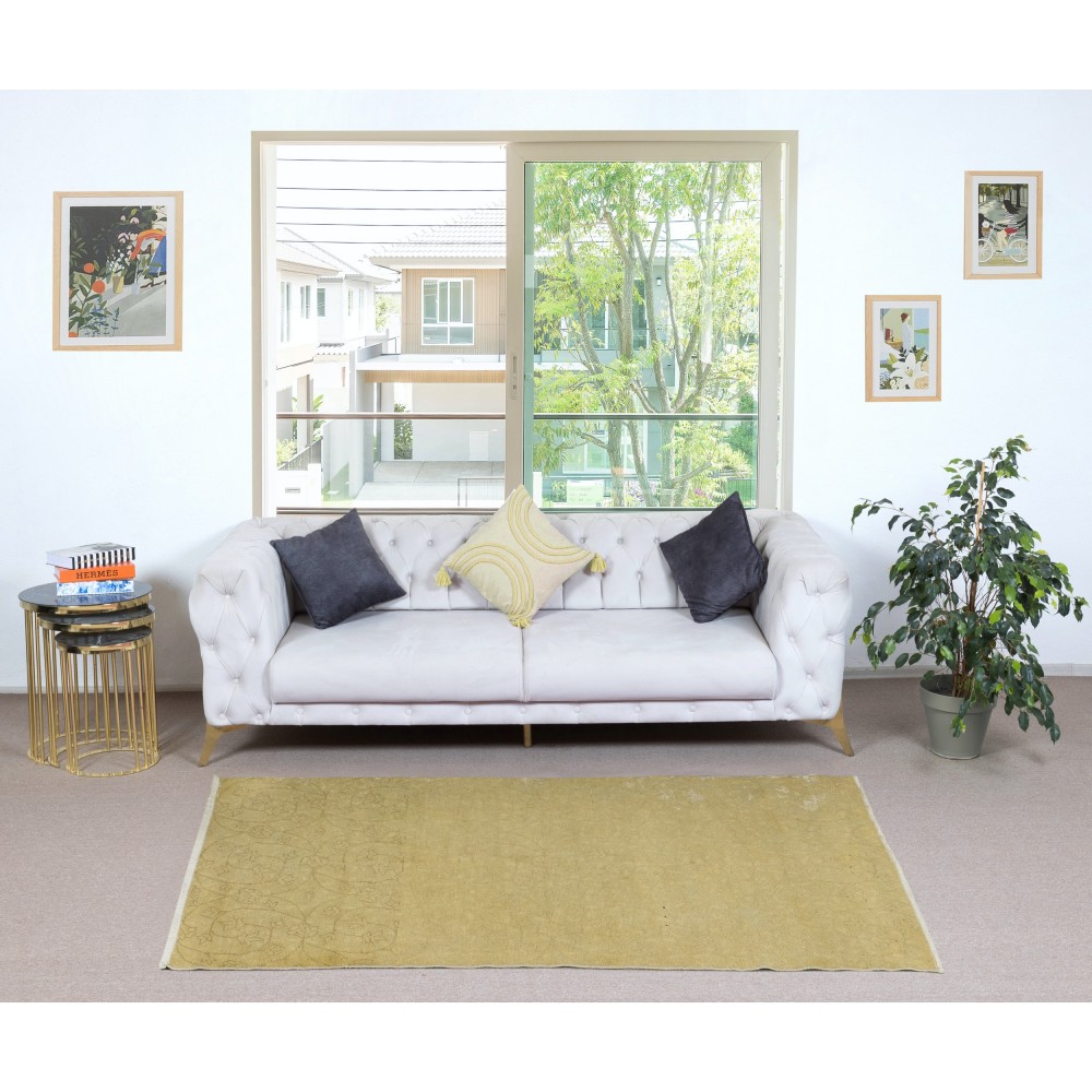 Vintage Handmade Turkish Wool Accent Rug for Rustic, Country and Farmhouse Decor