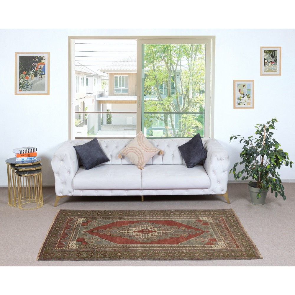 Vintage Turkish Oriental Rug. Ca 1960. One of a kind Handmade Tribal Rug. 100% Wool