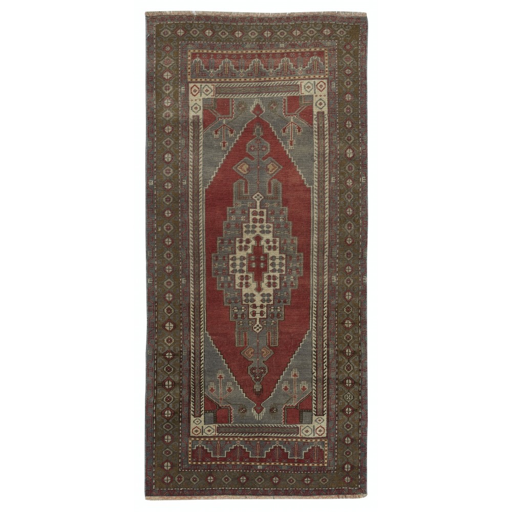 Vintage Turkish Oriental Rug. Ca 1960. One of a kind Handmade Tribal Rug. 100% Wool