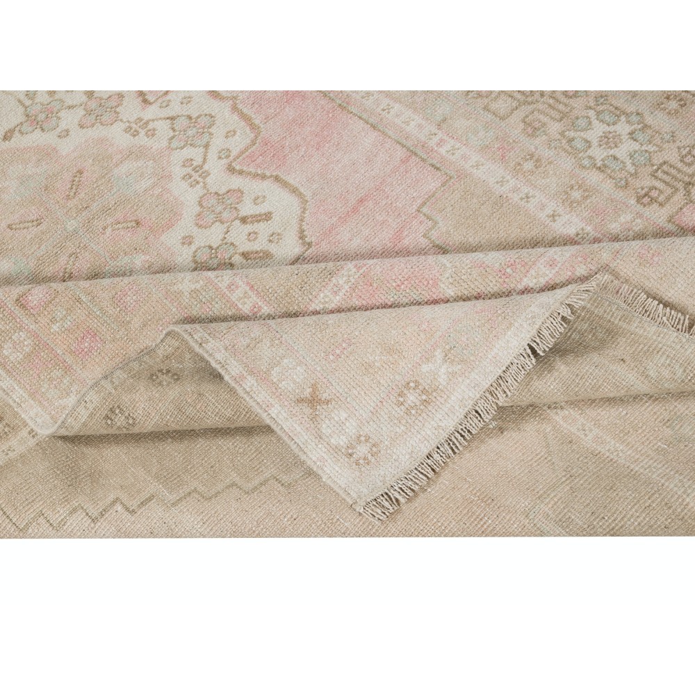 Vintage Turkish Oriental Rug. One of a kind Handmade Tribal Rug. 100% Wool