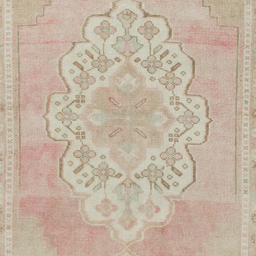 Vintage Turkish Oriental Rug. One of a kind Handmade Tribal Rug. 100% Wool