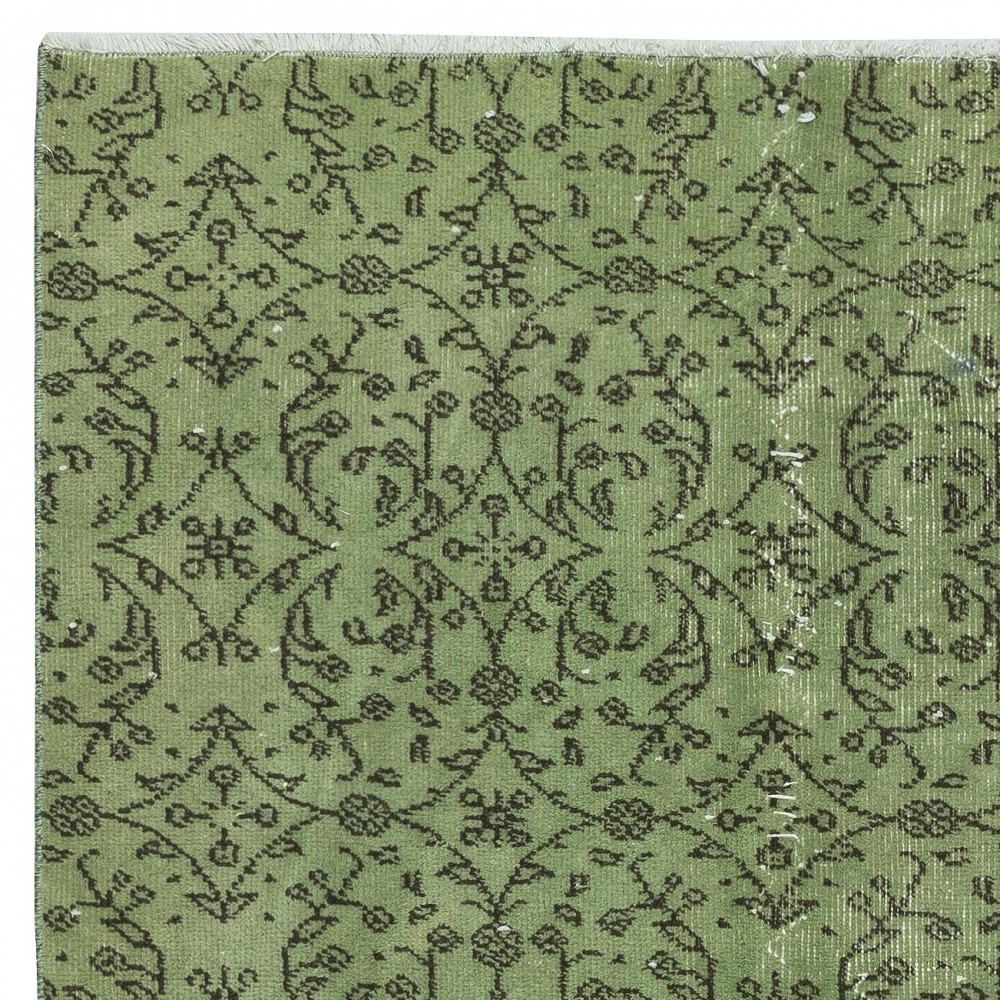 Green Color Modern Accent Rug with Floral Design, Hand-woven and Hand-knotted in Turkey