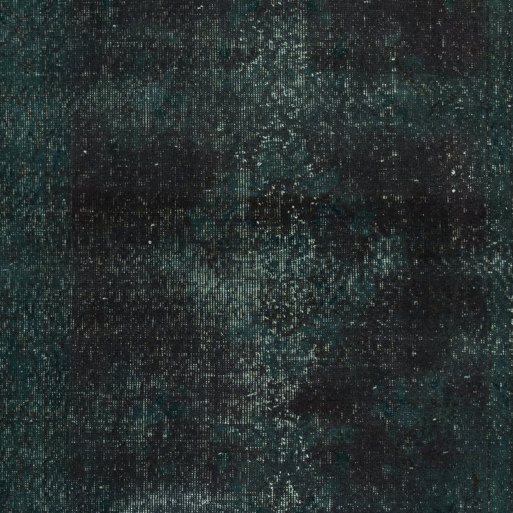 Contemporary Accent Rug in Dark Green. Hand-Knotted in Turkey. Wool pile on cotton foundation