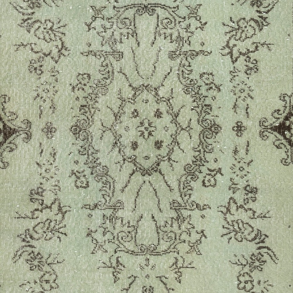 Handmade Low Pile Accent Rug. Light Green Color Hand Knotted Turkish Rug