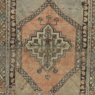 Authentic Vintage Handmade Turkish Oriental Rug for Traditional Interiors 100% Wool