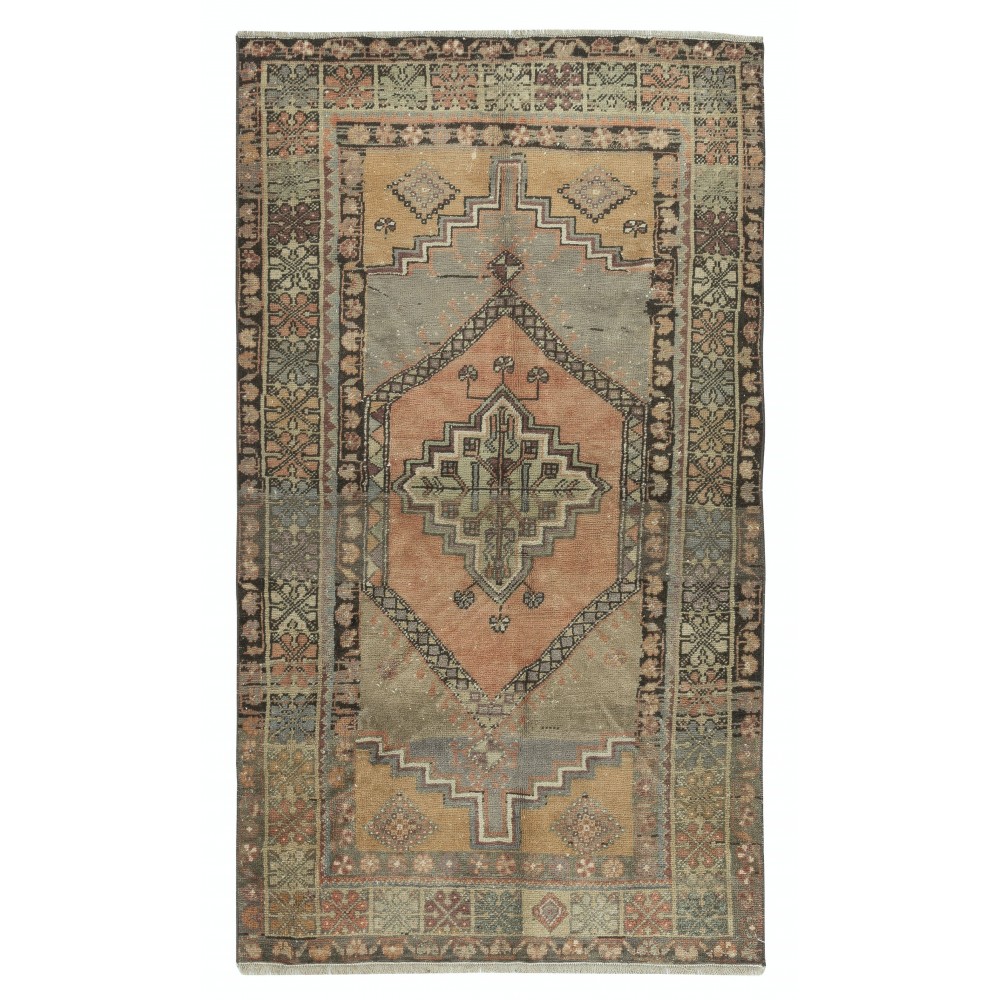 Authentic Vintage Handmade Turkish Oriental Rug for Traditional Interiors 100% Wool