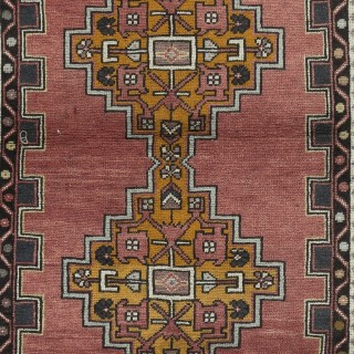 Traditional Vintage Turkish Rug for Country Homes, Rustic & Tribal Interiors, 100% Wool