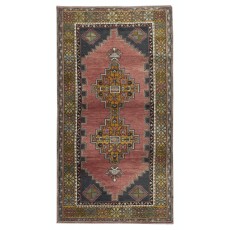 Traditional Vintage Turkish Rug for Country Homes, Rustic & Tribal Interiors, 100% Wool