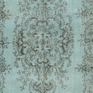 Light Blue Accent Rug with Medallion Design. Hand-Knotted in Turkey