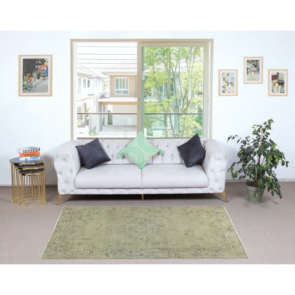 Art Deco Design Handmade Low Pile Wool Area Rug in Green Color
