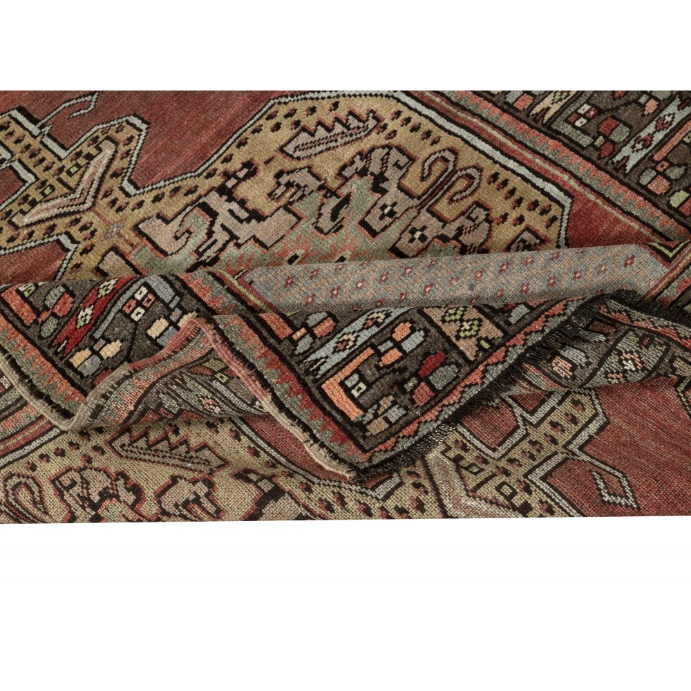 One of a kind Vintage Handmade Turkish Area Rug with Medallion 100% Wool