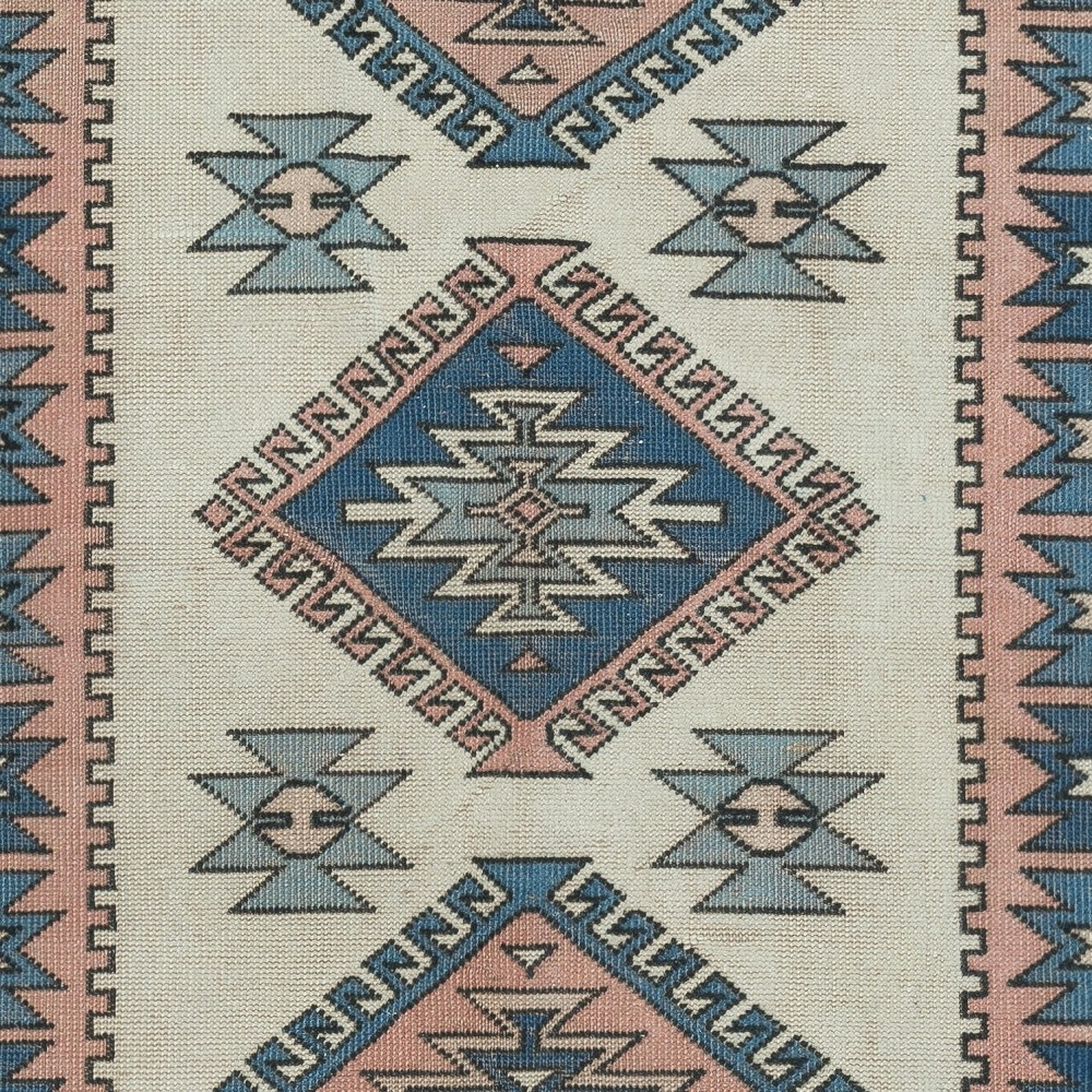 Traditional Vintage Handmade Turkish Area Rug. 100% Wool