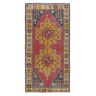 Vintage Turkish Oriental Rug. 100% Wool. Unique Hand Knotted Village Rug
