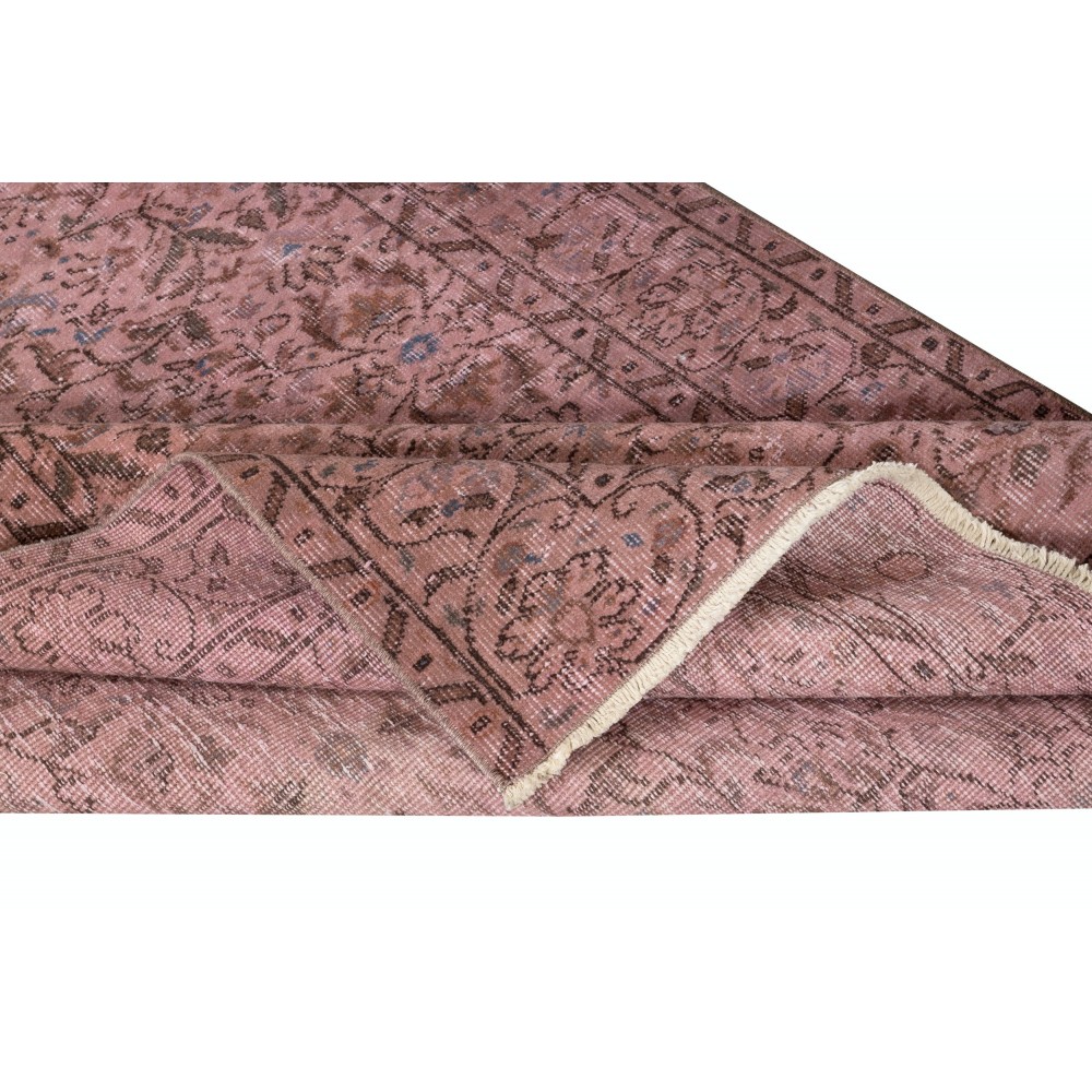 Contemporary Floral Patterned Area Rug in Pink. Hand-Knotted in Turkey. Wool pile on cotton foundation
