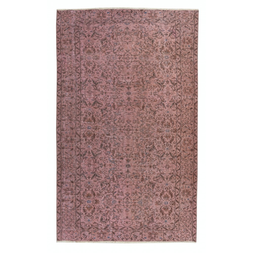 Contemporary Floral Patterned Area Rug in Pink. Hand-Knotted in Turkey. Wool pile on cotton foundation